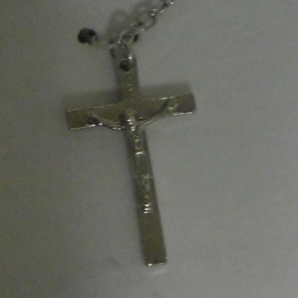 BABY GIRL'S 1ST ROSARY SET WITH ROSARY & CROSS NEW - Picture 6 of 8